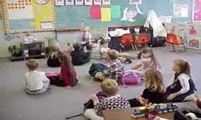 نوزاد 8 ماهه قربانی خشم مربی مهد کودک شد + عکس