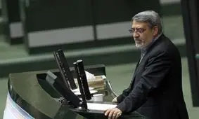 استیضاح وزیر کشور تقدیم هیات رئیسه مجلس شد