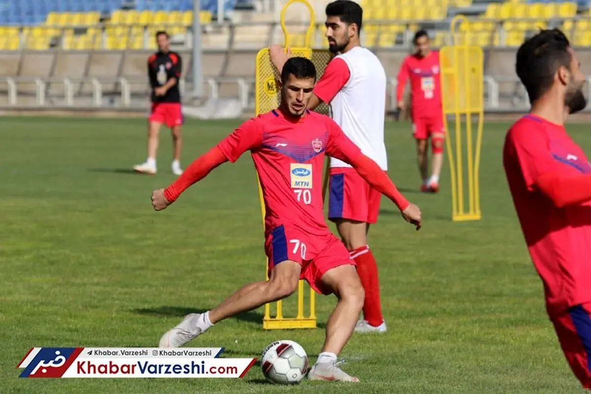 کفش‌های علیپور را در فرودگاه تبریز دزدیدند