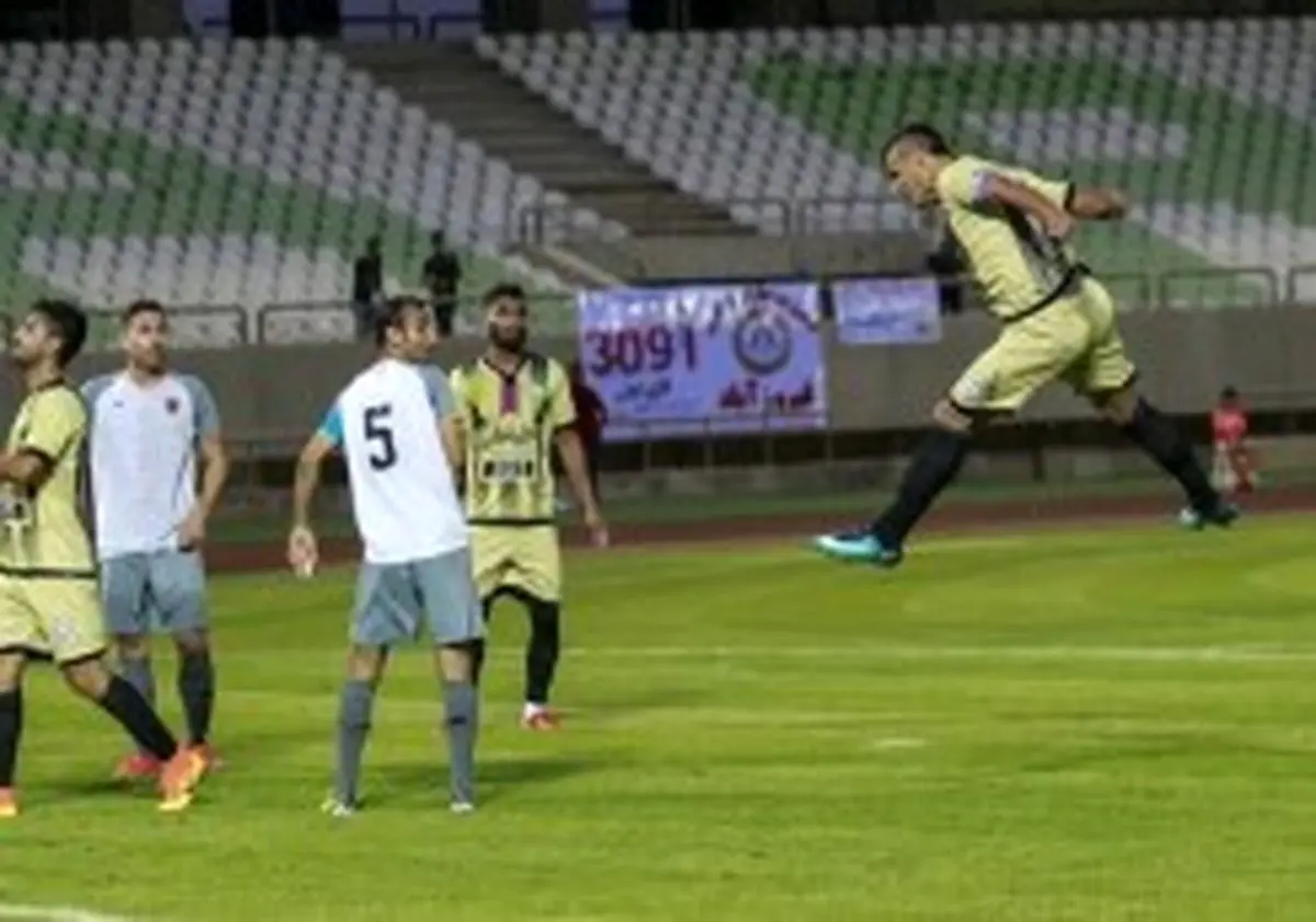 شکست شاگردان میثاقیان مقابل قشقایی