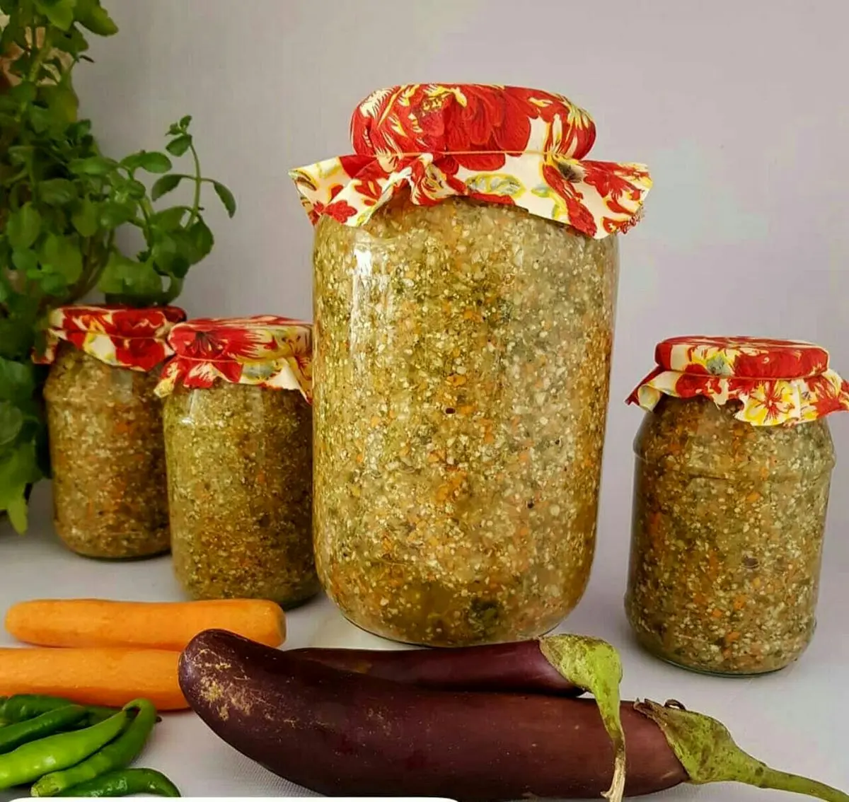 طرز تهیه ترشی لیتیه بادمجان