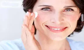 مزایا و معایب استفاده از کرم های ضدچروک