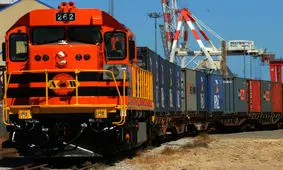 هجوم مسافران حمل و نقل هوایی و ریلی به جاده‌ها