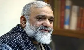 سردار نقدی:نباید دستاوردهای انقلاب را تنها با محاسبات مادی سنجید/نمی‌گذارند پیروزی‌های انقلاب اسلامی در شبکه‌های مجازی و افکار عمومی منتشر شود/دشمن با شکلی زنجیره‌وار شکست خورده است/هر گاه از استقلال اقتصادی حرف زدیم لیبرال‌های داخلی ما را مسخره کردند