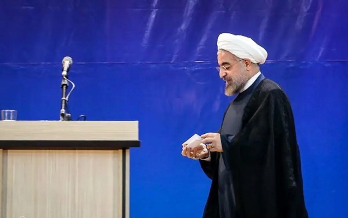 روحانی: چیزها در دل دارم، شهامت گفتنش را هم دارم اما.../ما مجبور به تک نرخی کردن ارز بودیم /بانک ها باید بیشتر دولت را یاری کنند /منتقدان دولت نیمه پر لیوان را ببینند