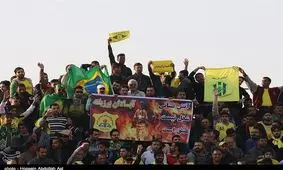 نیمه نخست بازی صنعت نفت آبادان مقابل نفت تهران بدون گل به پایان رسید