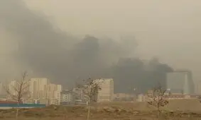 آتش‌سوزی گسترده در مرکز خرید در غرب تهران+ فیلم