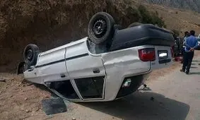 مصدوم شدن 5 نفر بر اثر واژگونی خودرو پراید