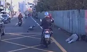 تصادف و پرواز وحشتناک موتور سوار +فیلم