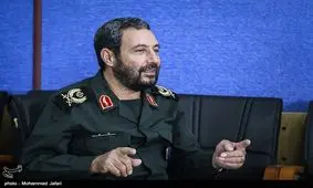 دستگیری نظامیان آمریکایی در خلیج‌فارس نمونه‌ای از شعار "ما آمریکا را زیرپا می‌گذاریم" است