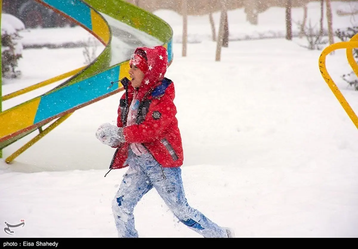 مدارس شهرستان سپیدان فردا با تاخیر آغاز به‌کار می‌کنند