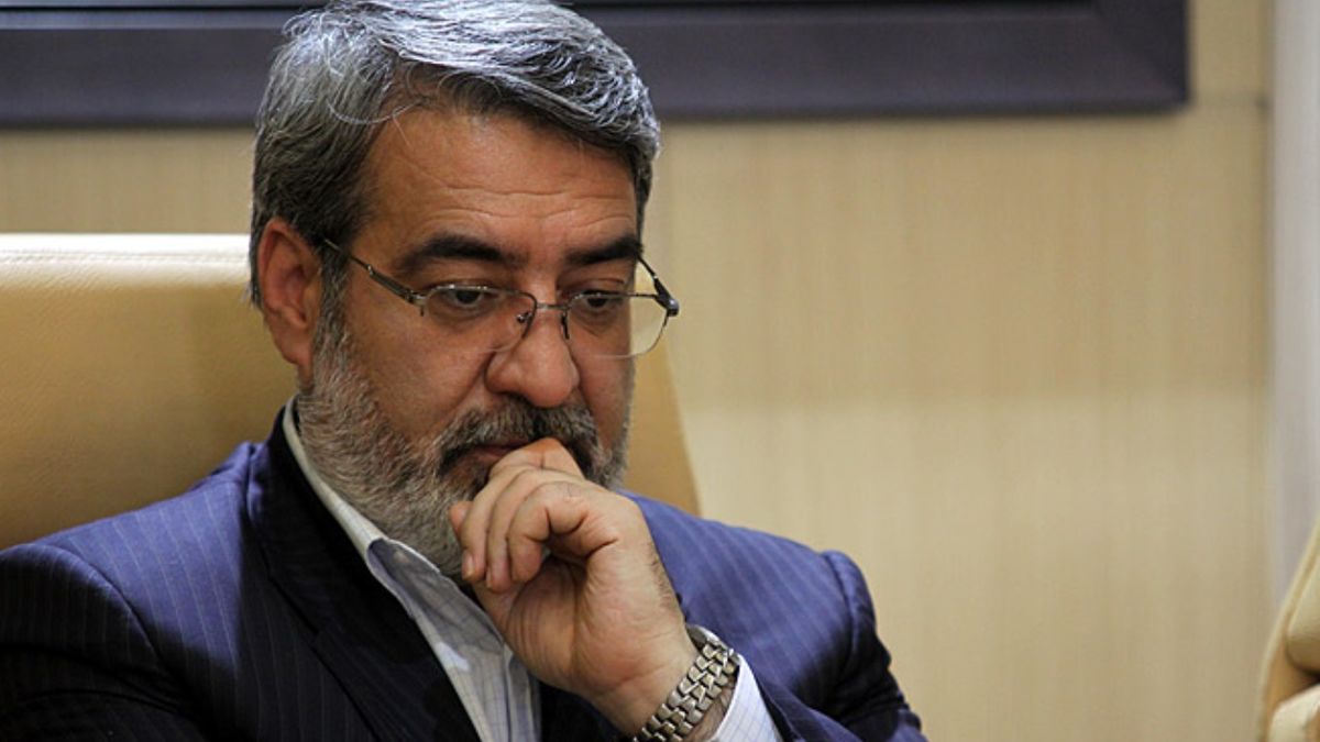 آقای وزیرکشور! پاسخگو باشید؛ نه ساکت! / فریاد مجلس هشتم بخاطر خلاف گویی کردان و استیضاح او، سکوت مجلس فعلی در برابر اقدامات رحمانی فضلی