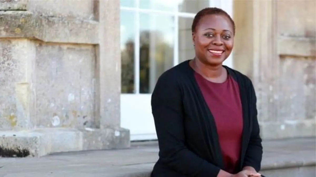 اولین زن سیاهپوست که توانست در بریتانیا پرفسور تاریخ شود