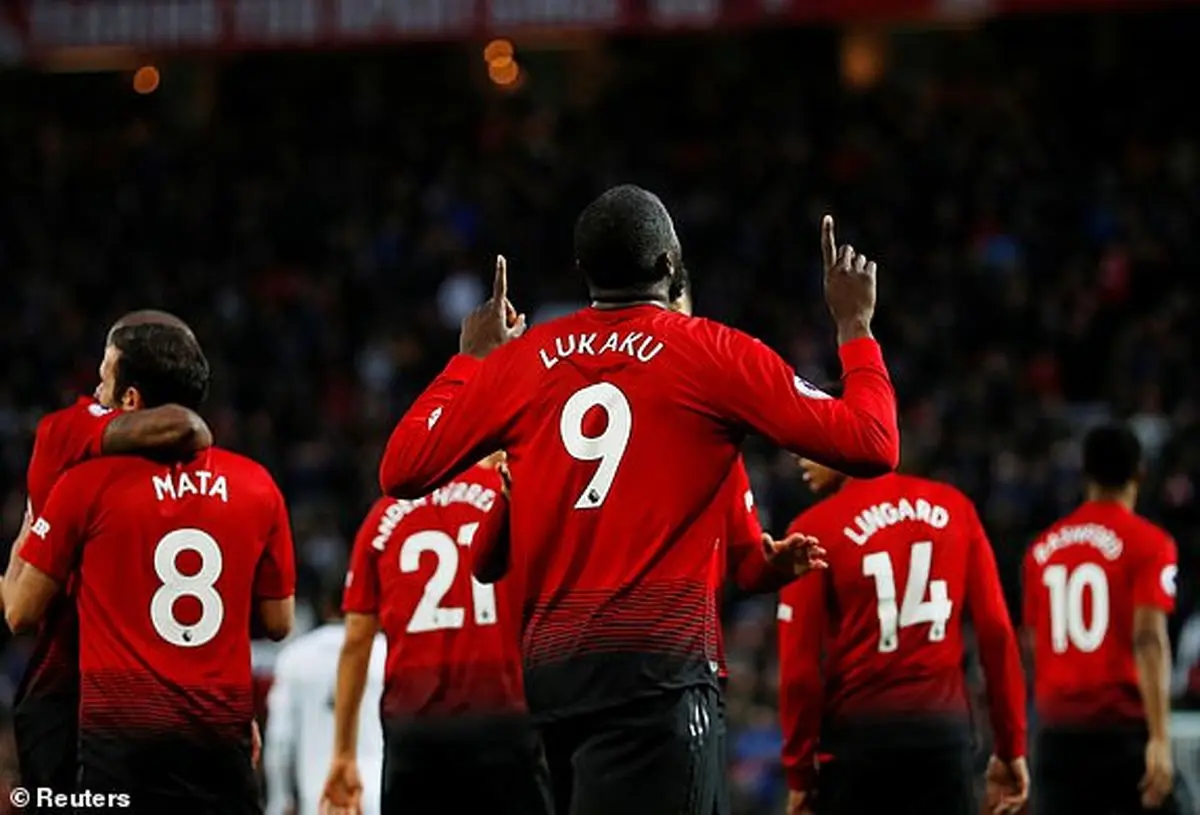 طلسم لوکاکو در اولدترافورد شکست