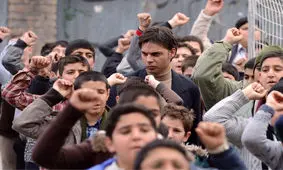 عکس/توضیح پیمان معادی درباره یکی از صحنه‌های حذف شده از فیلم "بمب؛ یک عاشقانه"