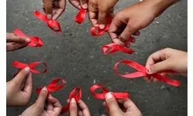 فعالیت اتوبوس‌های ایدز ادامه دارد