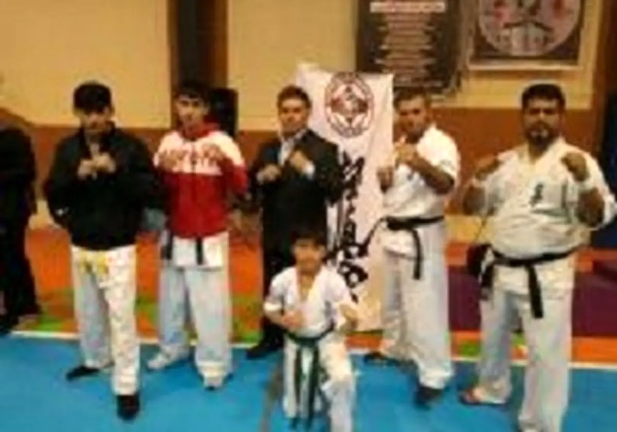 کاراته کاهای خلخال 2 طلا، 2 نقره و یک برنز کسب کردند