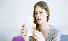 آیا کاهش میل جنسی زنان با مصرف قرص ضد بارداری در ارتباط است؟
