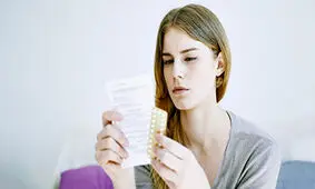 آیا کاهش میل جنسی زنان با مصرف قرص ضد بارداری در ارتباط است؟