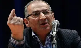 زیباکلام: در کشور هر اتفاقی که می‌افتد، از هفت‌تپه گرفته تا اعتصاب معلمان، دانشجویان تنها حامی هستند