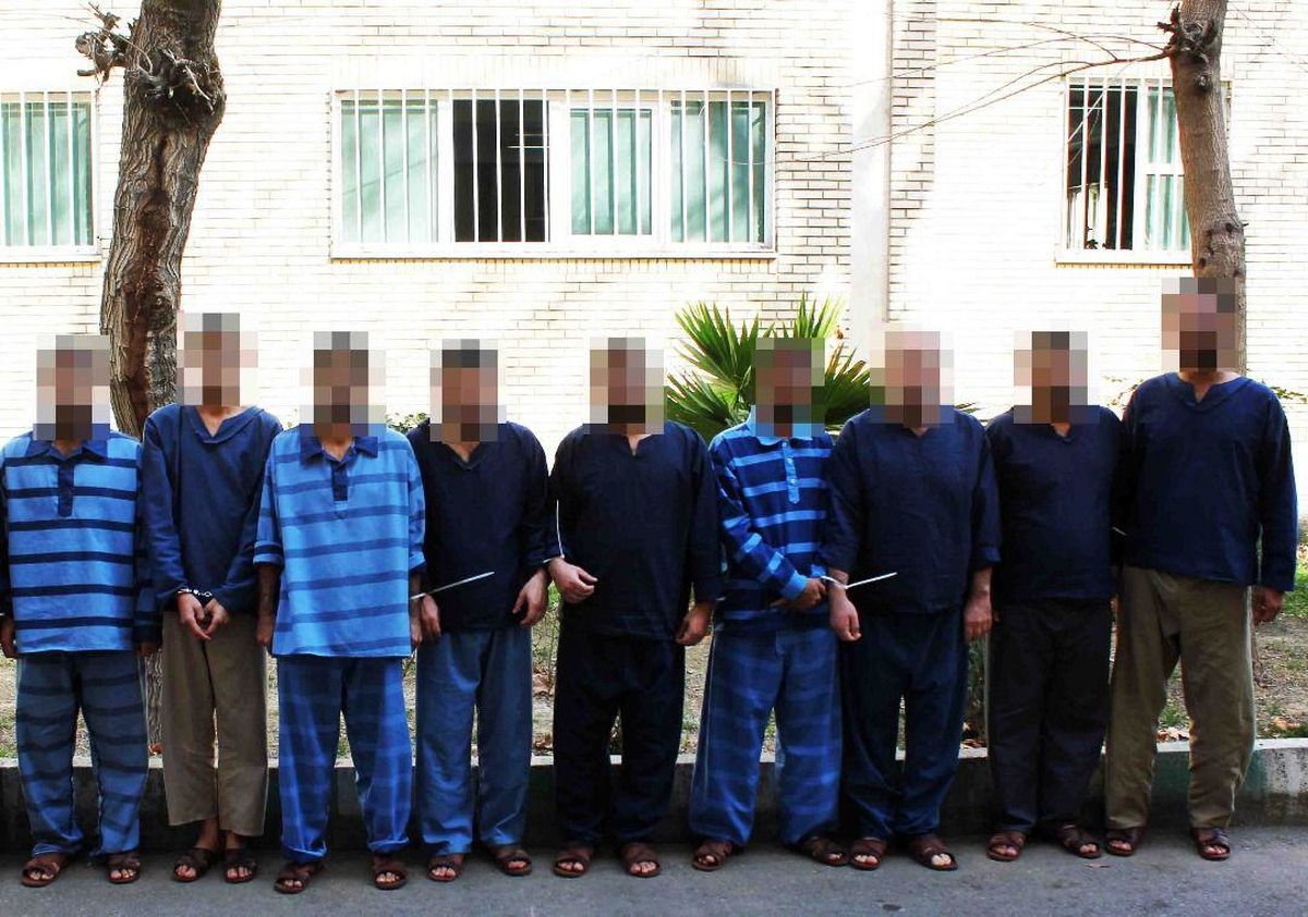 دستگیری ۵ سارق با بیش از هزار فقره سرقت در تهران + عکس