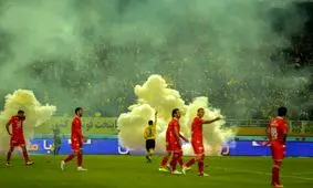 نارنجک‌های نقش‌جهان، سپاهان را نقره‌داغ می‌کند