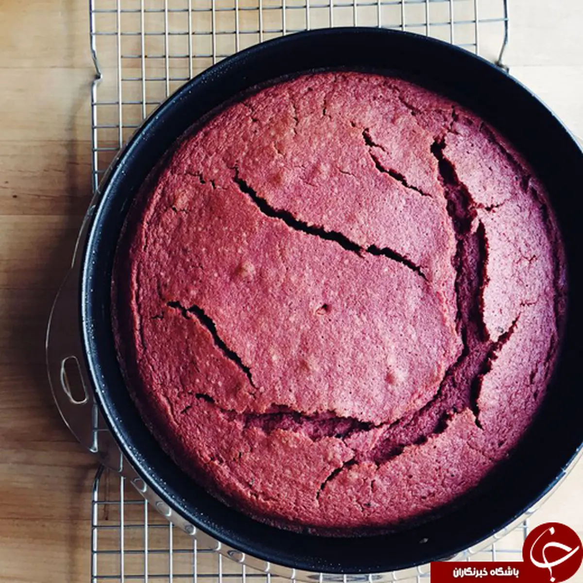 دلایلی که باعث می‌شود کیک شما ترک بخورد!