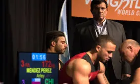 تعهدات بین کیانوش و فدراسیون وزنه‌برداری مکتوب می‌شود