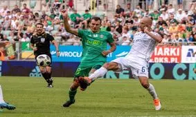 نهمین شکست اشلانسک در غیاب فرشاد احمدزاده