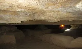 کاوش دستکندهای "ترخوران" تفرش در دستور کار قرار گرفت