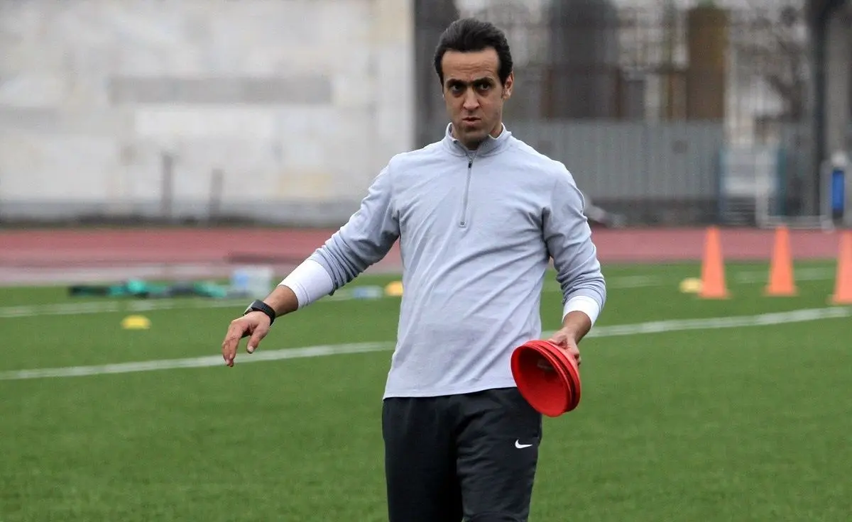 علی آقا محترمانه بروند بهتر است!