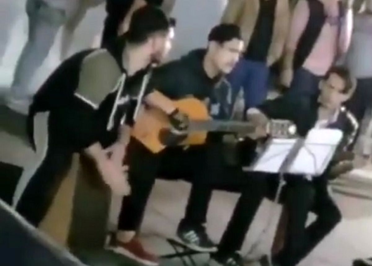 ویدئو/ حضور سه نوازنده رشتی در کنسرت رضا صادقی
