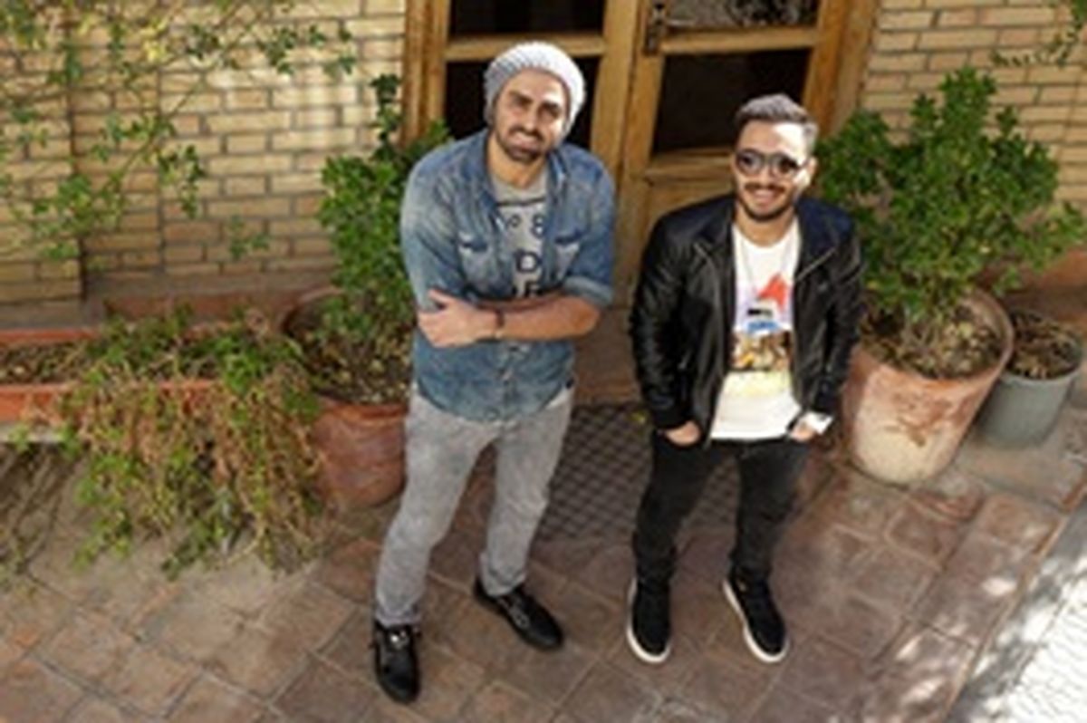 آهنگساز گروه پازل: دور، دور هفتادیهاست