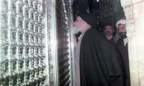 ماجرای حضور مخفیانه امام خمینی(ره) در حرم حضرت عبدالعظیم +فیلم