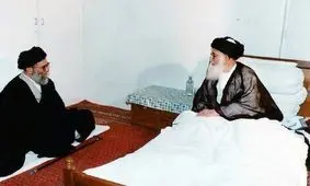 تصویری از دیدار رهبر انقلاب با مرحوم آیت‌الله‌العظمی گلپایگانی