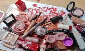 لوازم آرایشی‌ا‌ت را خرد کن