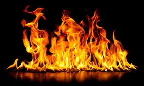 آتش گرفتن وحشتناک تریلی حامل سوخت +فیلم(۱۸+)