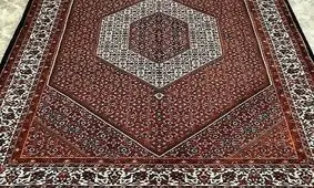 فرش افشار تکاب جهانی می شود/صادرات ۲۰ میلیون دلاری فرش