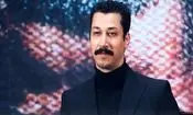 سفر در زمان؛ «بهرام افشاری» با زیرپوش و شلوارک روی صحنه تئاتر؛ 12 سال قبل