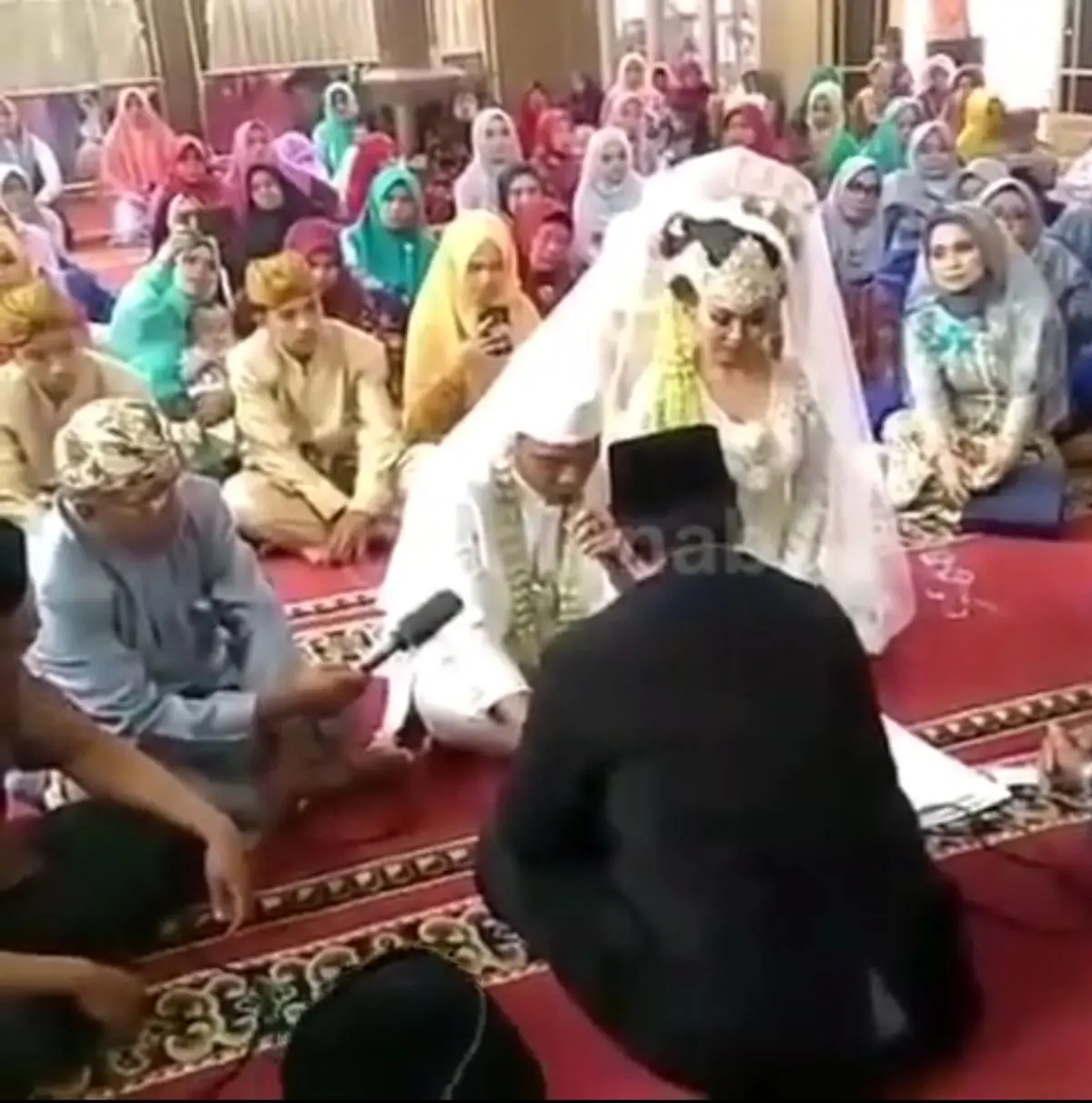 ذوق و شوق عروس وقتی داماد بله میگوید