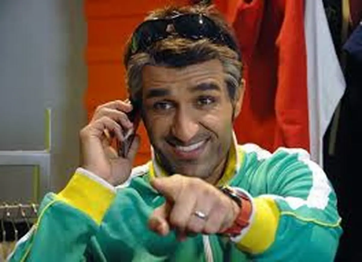 کلیپ خنده دار آخه چرا این بشر اینقد ضایع میشد