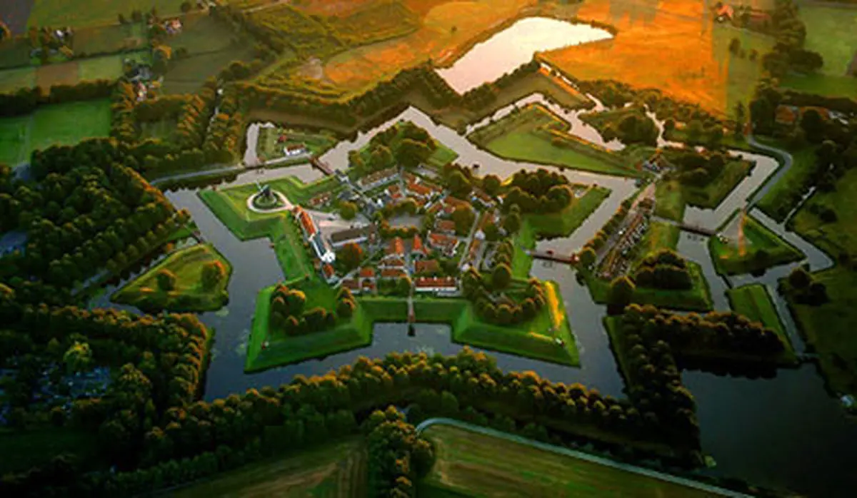 قلعه بورتانگ،قلعه ای ستاره ای شکل و بسیار زیبا (+تصاویر)