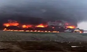 فیلمی جدید‌ از آتش گرفتن تریلی در مه صبح‌گاهی جاده آبادان