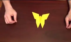 اوریگامی پروانه