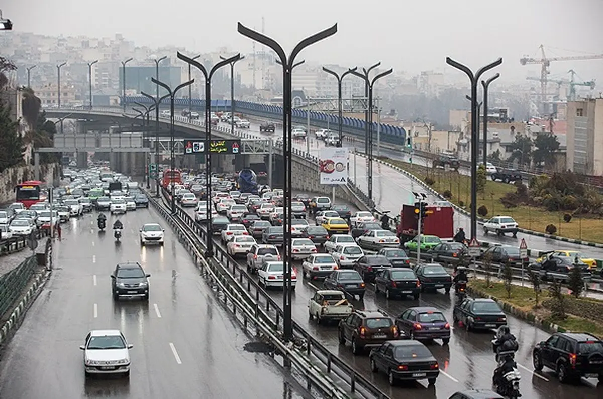 ترافیک سنگین در آزادراه کرج-تهران