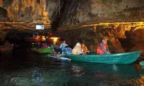 بزرگ‌ترین غار آبی جهان کجاست؟