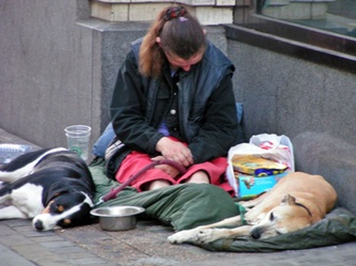 مجله‌ی لندن ریویو: امروز از هر ۲۰۰ نفر در انگلیس و ولز یک نفر بی‌خانمان است