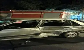 دو مصدوم در پی برخورد دو دستگاه پراید وانت و ۱۴۱