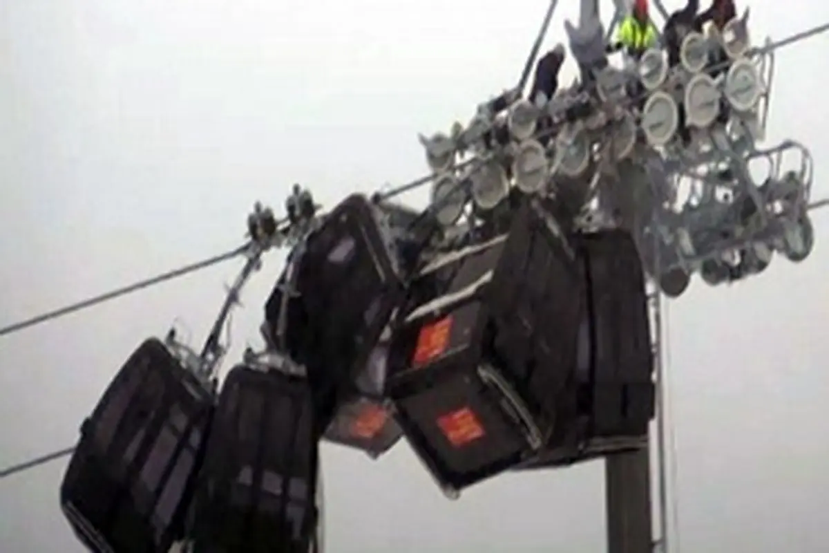 تصادف اتاقک‌های تله‌کابین اسکی در اتریش + فیلم