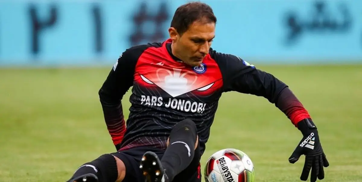 احمدی: افتضاح بودیم/ همه تیم‌ها از داوری سود و ضرر می‌کنند